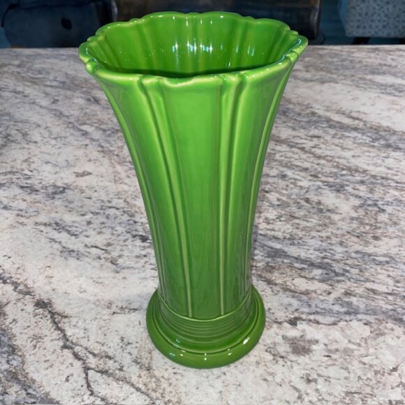 Fiestaware 10" Vase in Shamrock - Picture 1 of 7